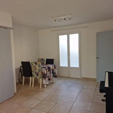 T3 Calme Avec Jardin Et Stationnement, Proche Montpellier Semesterbostad *