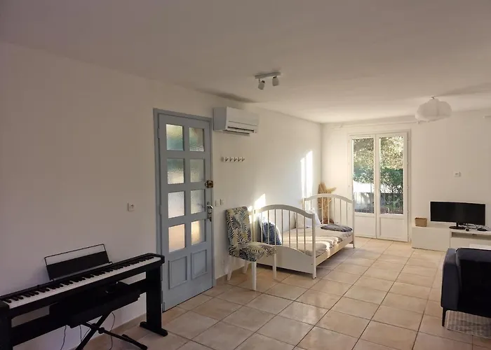 T3 Calme Avec Jardin Et Stationnement, Proche Montpellier Semesterbostad *